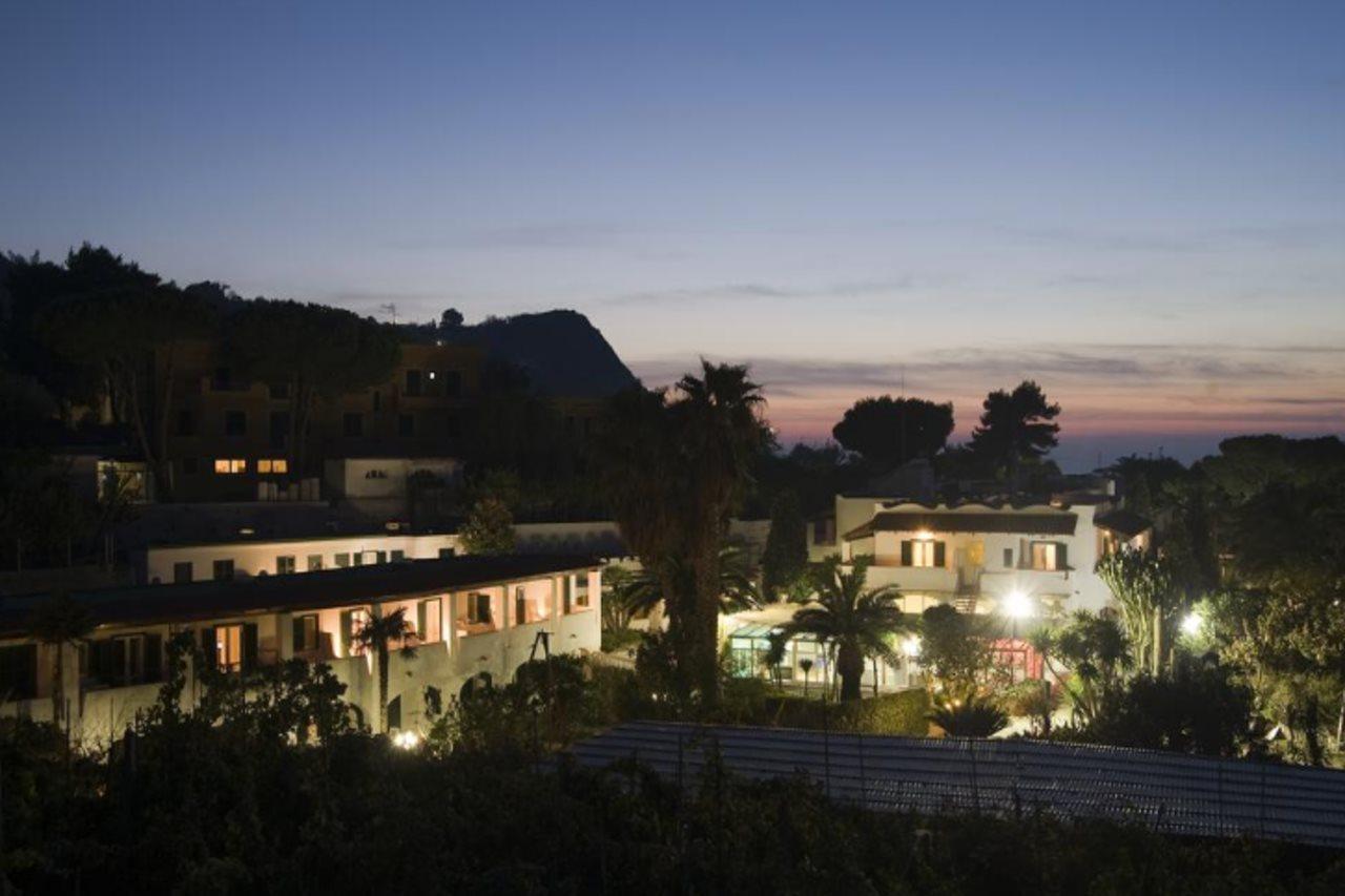 Park Hotel Terme Mediterraneo Forio  Bagian luar foto