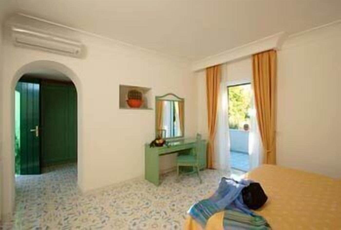 Park Hotel Terme Mediterraneo Forio  Bagian luar foto