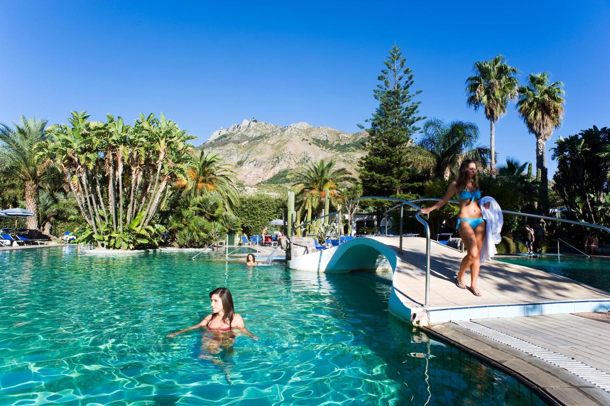 Park Hotel Terme Mediterraneo Forio  Bagian luar foto